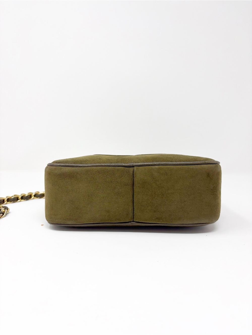 CHANEL Vintage Olive Suede Crossbody Camera Bag with Tassel and Gold Chain - Picture 7 of 10